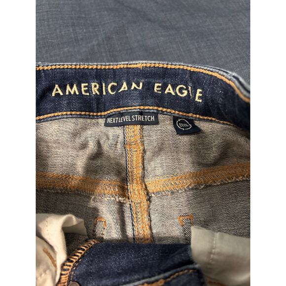American Eagle Next Level Stretch Dark Wash Distressed Skinny Jeans Size 0 Short - Picture 3 of 5